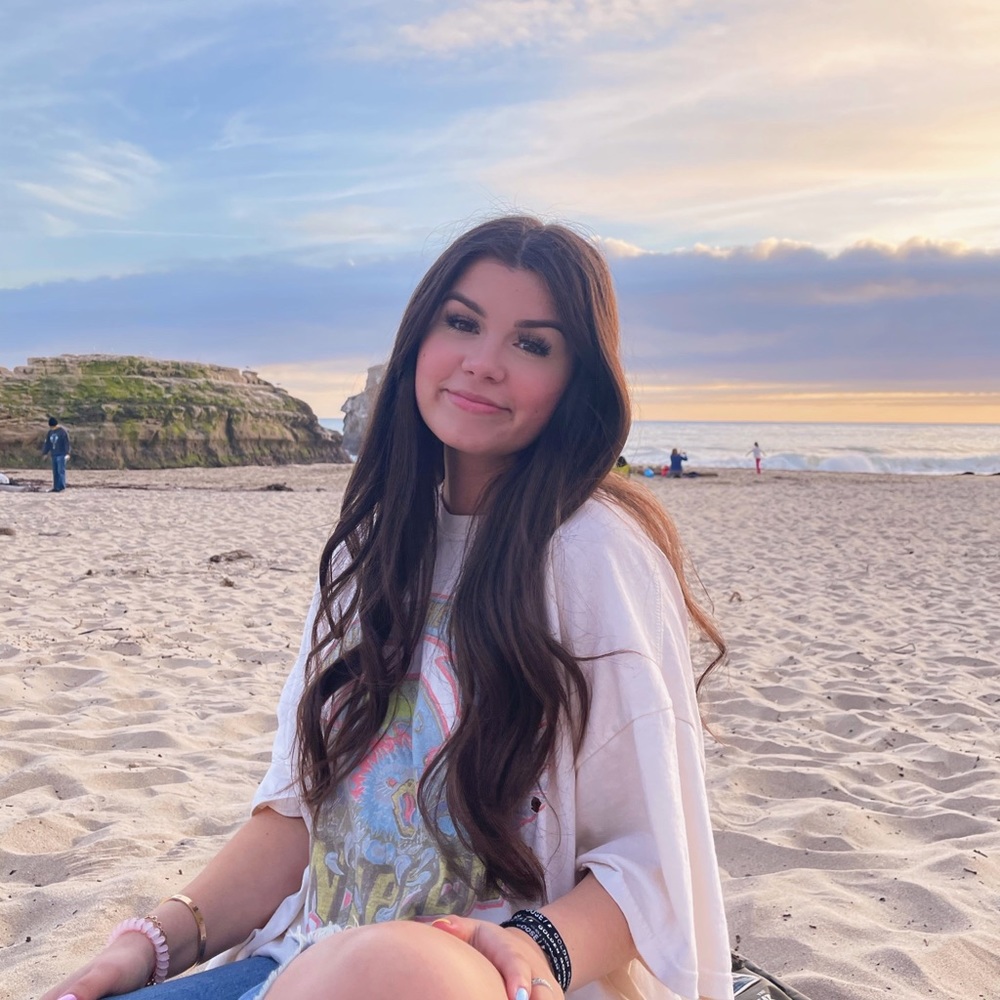 Meet your Posher, Cierra